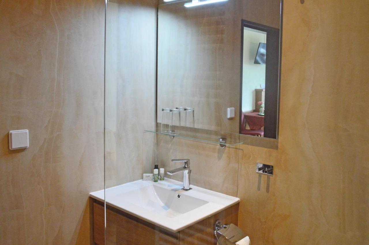 Gasthaus 3-Laenderblick Moenichkirchen Ngoại thất bức ảnh
